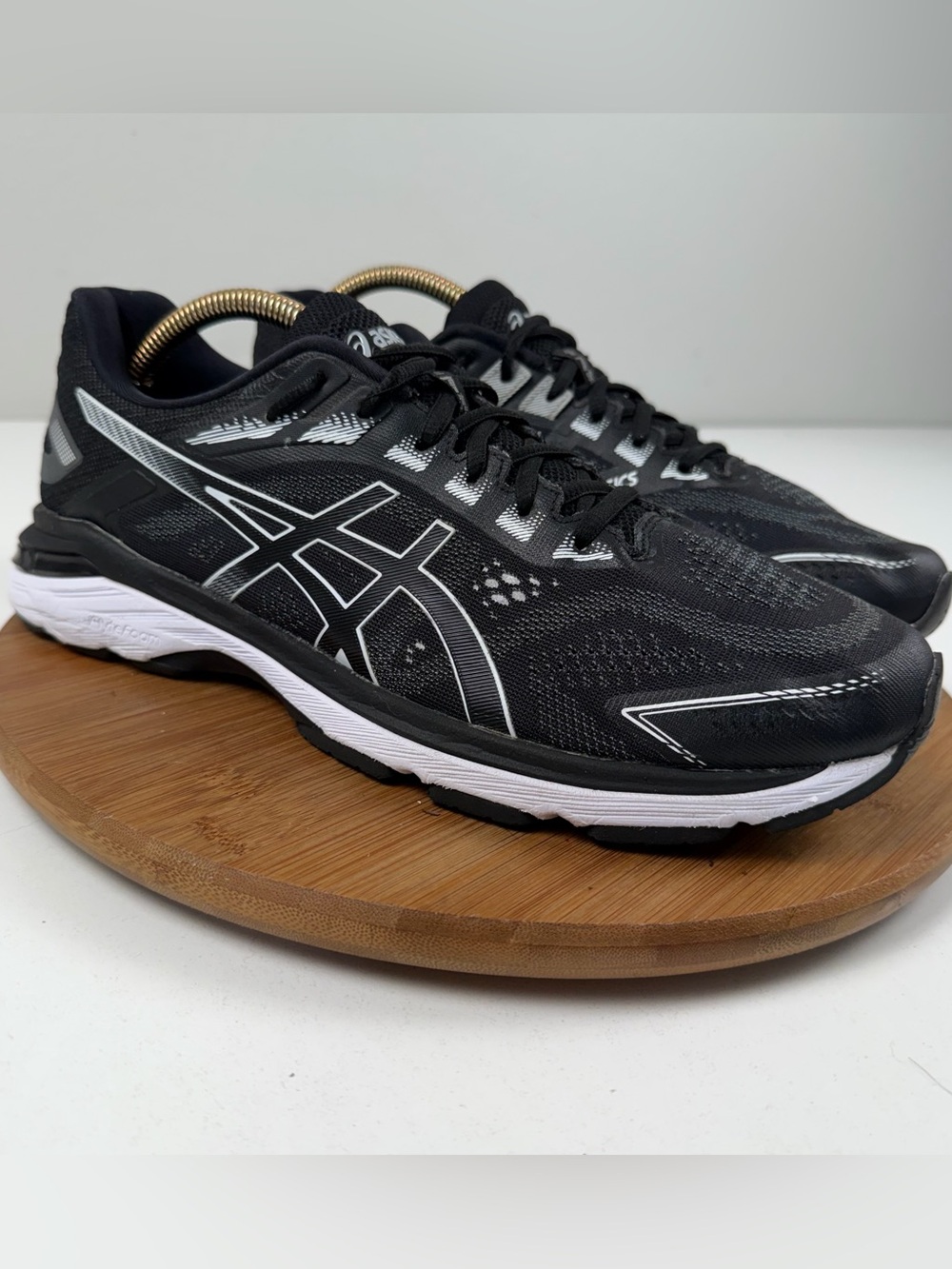 Asics GT-2000 7 Performance Running Shoes